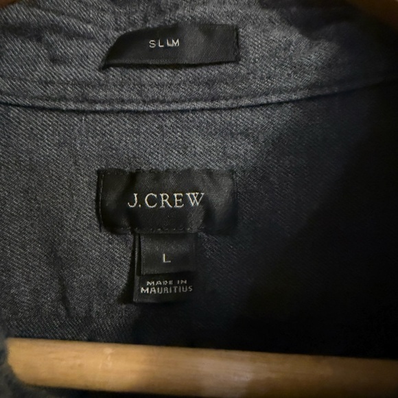 Men’s Jcrew button down - Picture 2 of 2